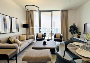 Lush 1BR in Stella Maris, Marina, City View